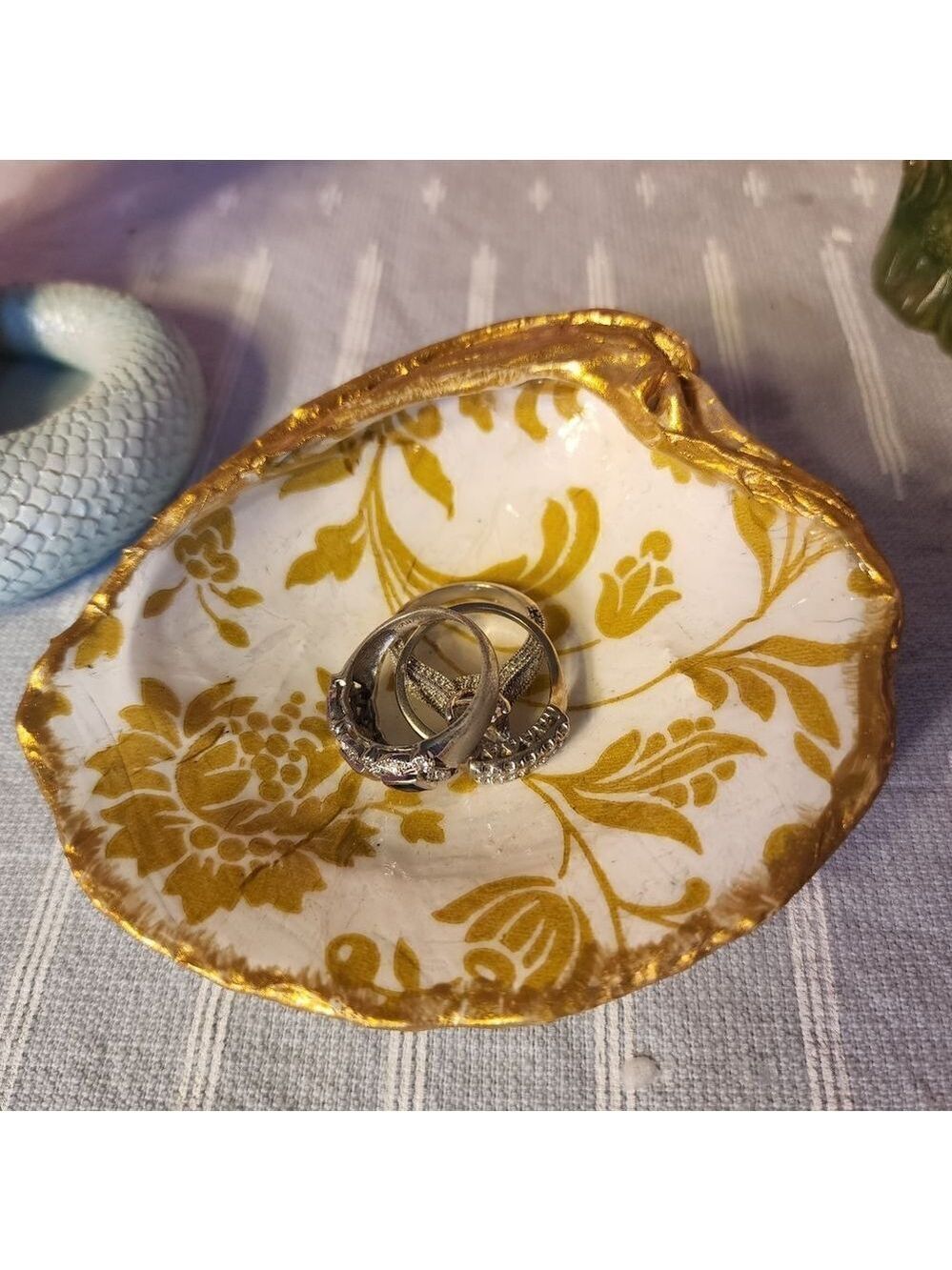 DECOUPAGE CLASSY CLAM SHELL  - Picture 3 of 6